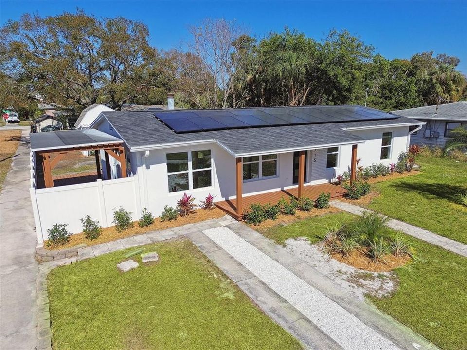 待售: $425,000 (3 贝兹, 2 浴室, 1073 平方英尺)