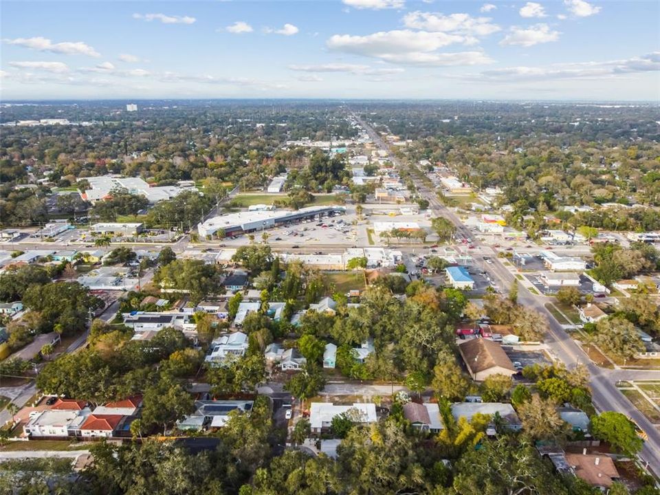 На продажу: $529,900 (2 спален, 1 ванн, 1038 Квадратных фут)