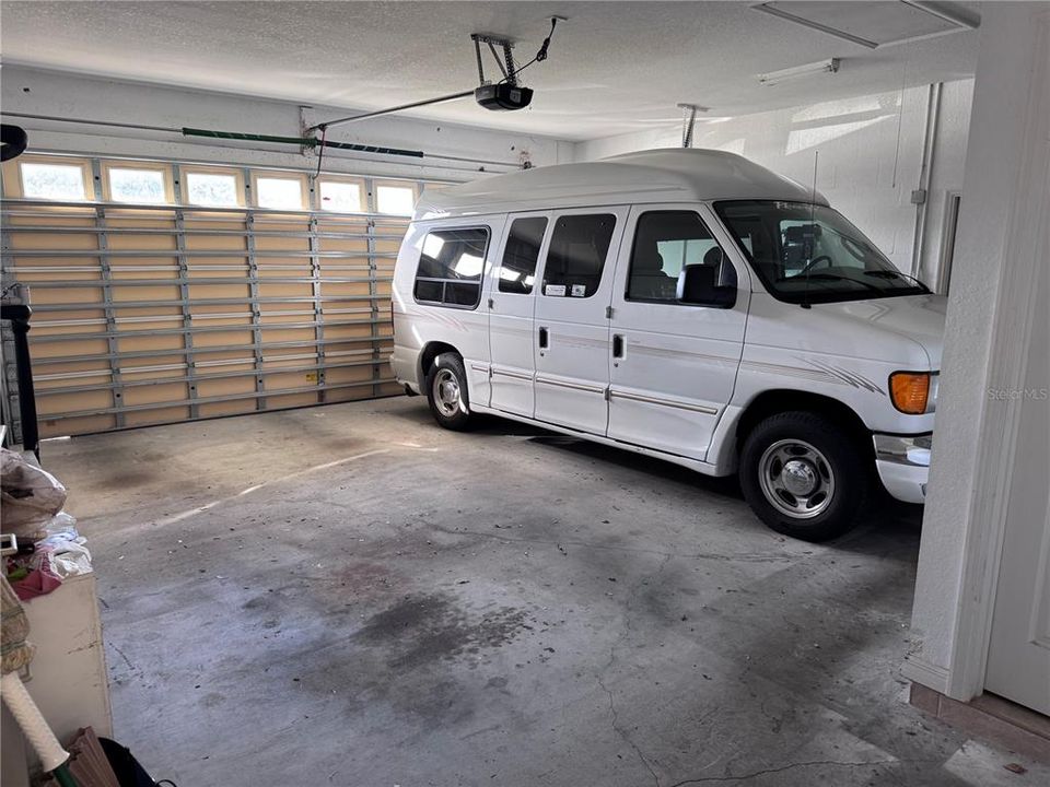 For Sale: $339,000 (3 beds, 2 baths, 1861 Square Feet)