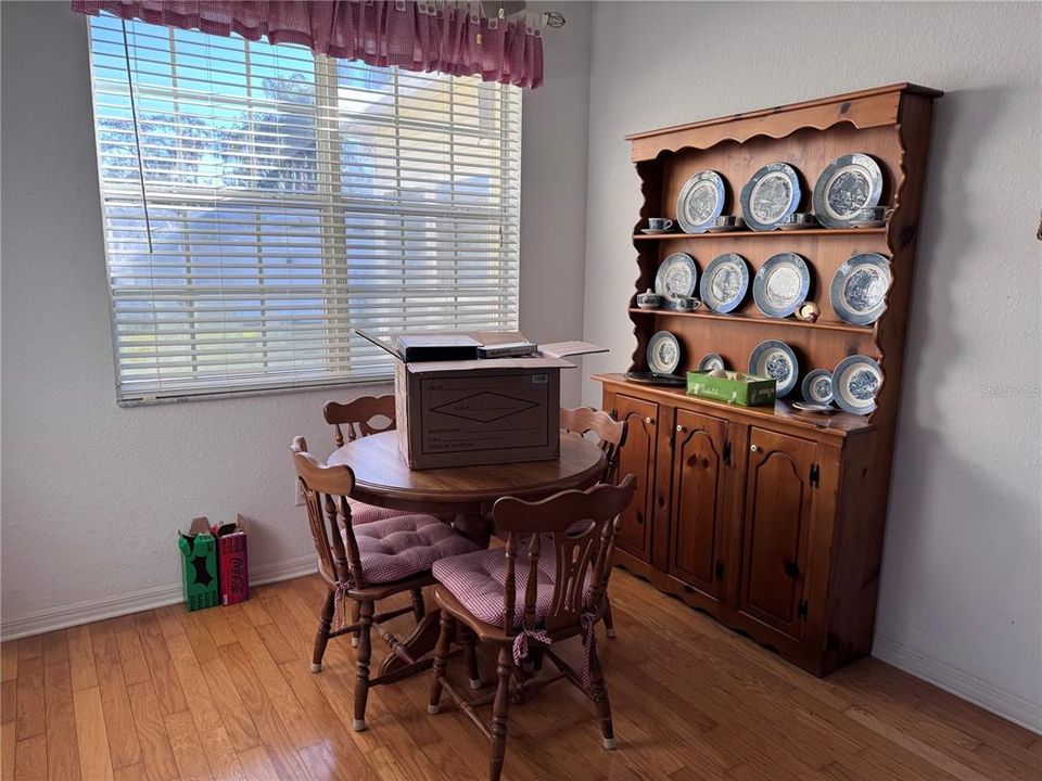 For Sale: $339,000 (3 beds, 2 baths, 1861 Square Feet)