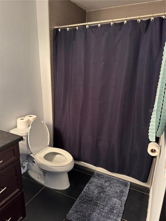 For Rent: $2,000 (3 beds, 2 baths, 1180 Square Feet)