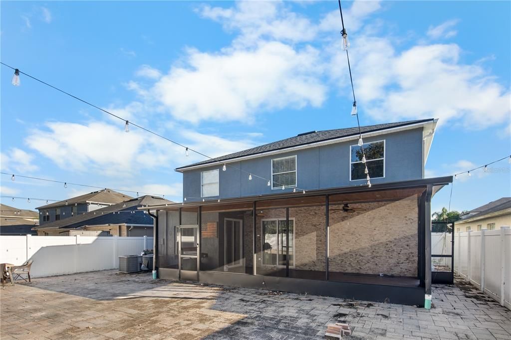 En Venta: $525,000 (6 camas, 3 baños, 2998 Pies cuadrados)