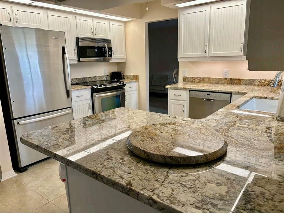 For Sale: $525,000 (3 beds, 2 baths, 2340 Square Feet)