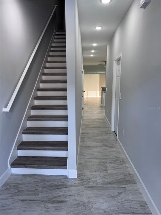 For Rent: $2,600 (3 beds, 2 baths, 1889 Square Feet)