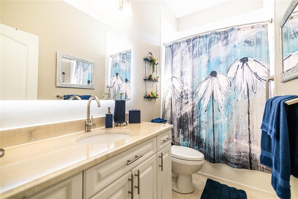 待售: $750,000 (3 贝兹, 3 浴室, 2636 平方英尺)