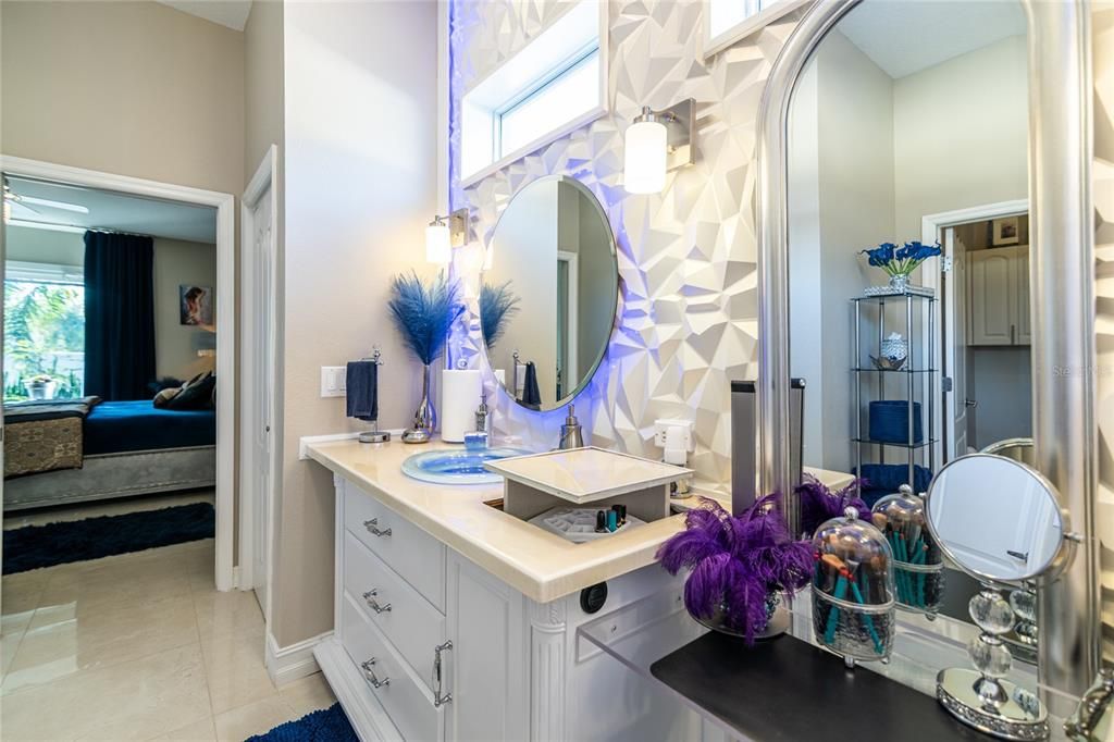 待售: $750,000 (3 贝兹, 3 浴室, 2636 平方英尺)