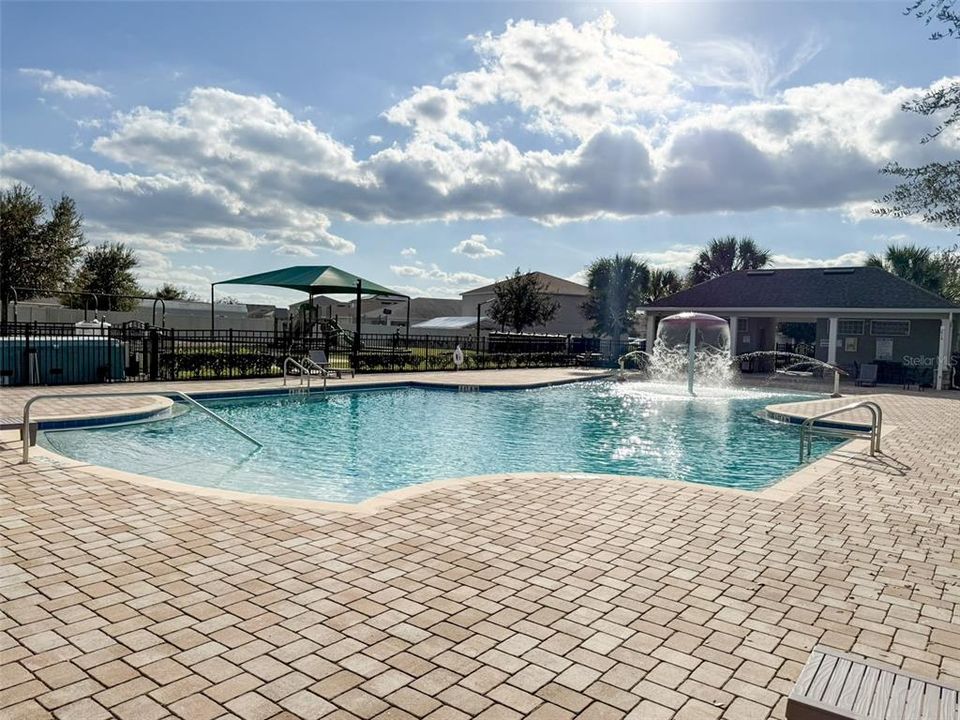 For Sale: $399,000 (4 beds, 3 baths, 2124 Square Feet)