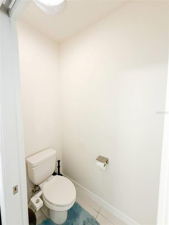 For Sale: $399,000 (4 beds, 3 baths, 2124 Square Feet)