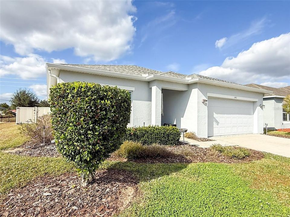 For Sale: $399,000 (4 beds, 3 baths, 2124 Square Feet)