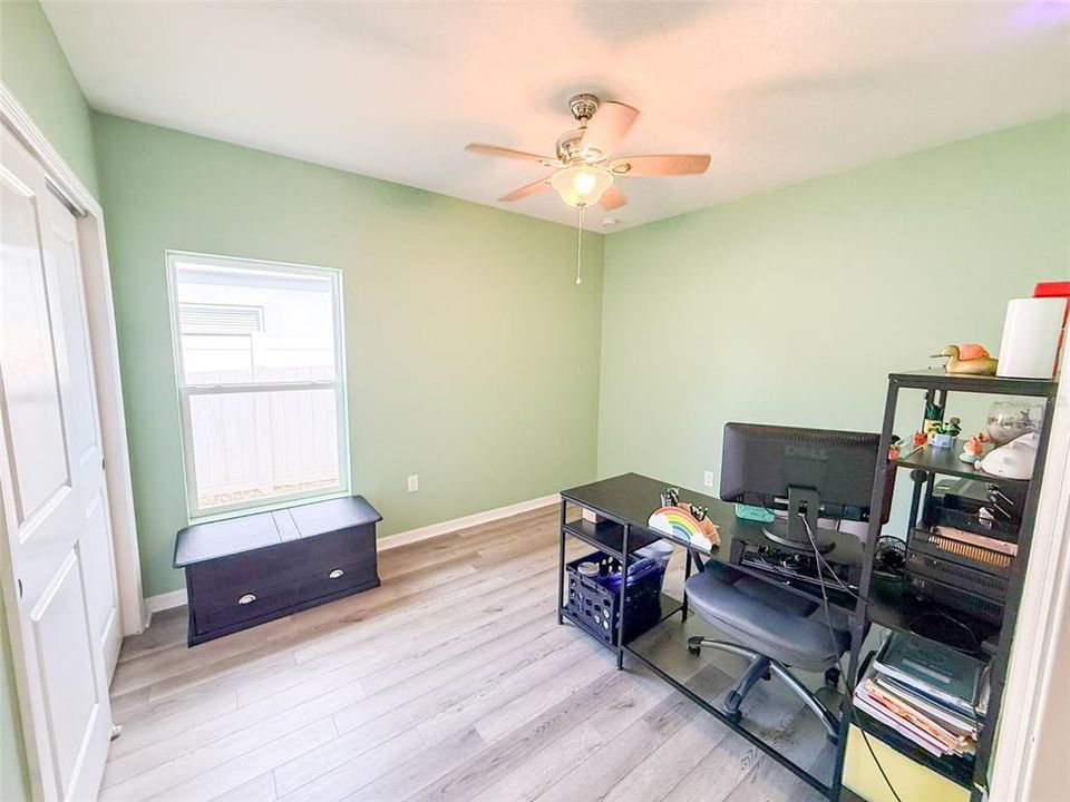 For Sale: $399,000 (4 beds, 3 baths, 2124 Square Feet)