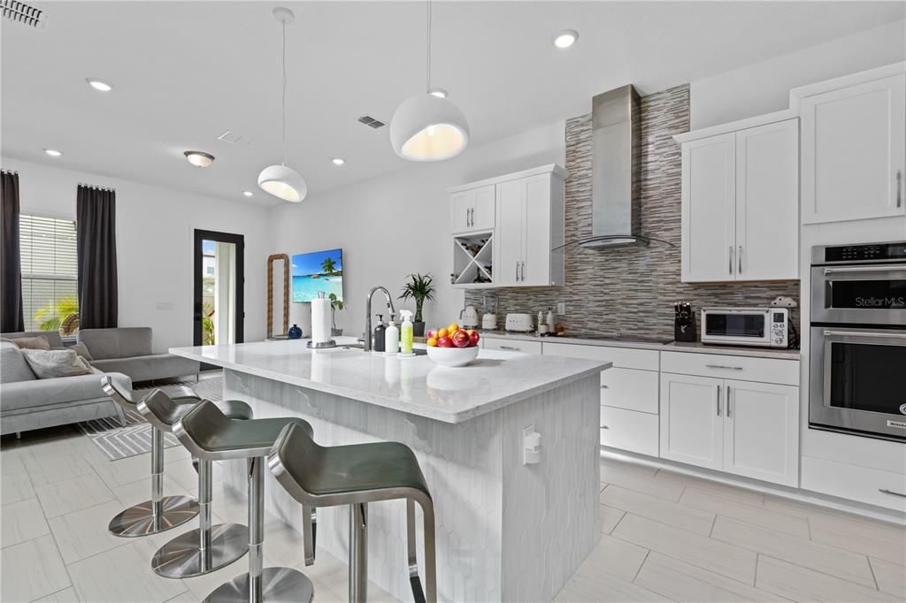 待售: $560,000 (3 贝兹, 2 浴室, 2089 平方英尺)