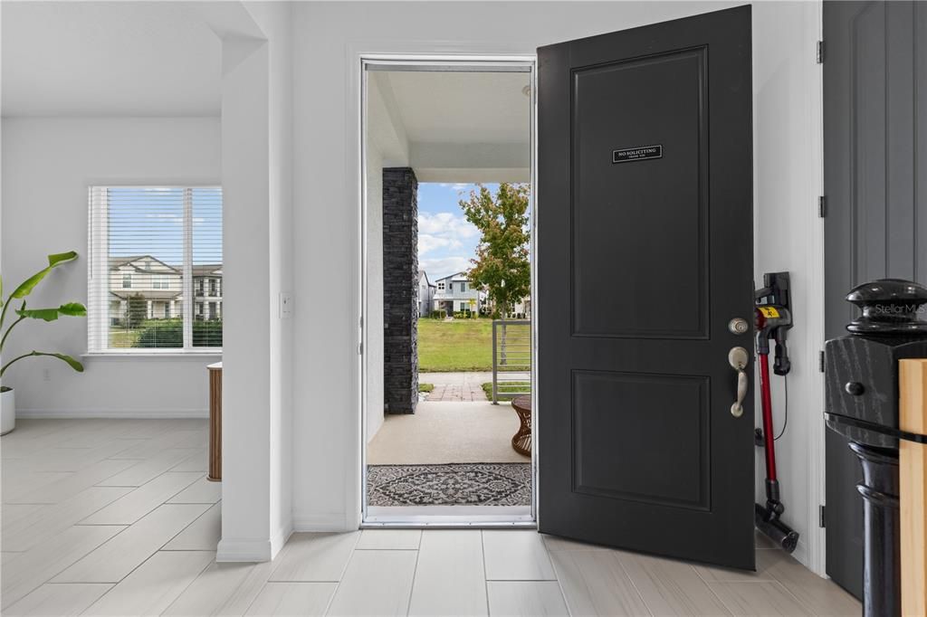 待售: $560,000 (3 贝兹, 2 浴室, 2089 平方英尺)