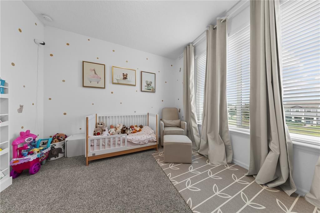 待售: $560,000 (3 贝兹, 2 浴室, 2089 平方英尺)