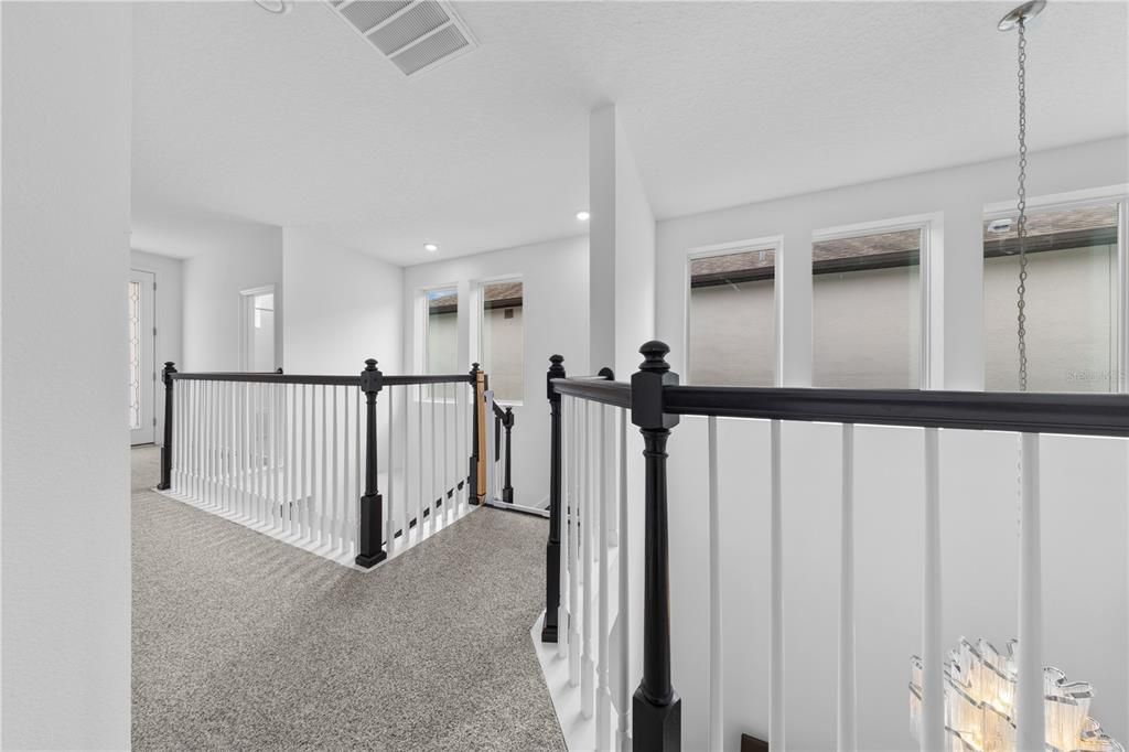 待售: $560,000 (3 贝兹, 2 浴室, 2089 平方英尺)