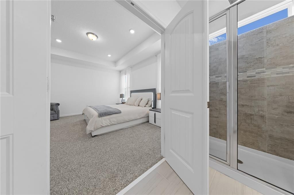 待售: $560,000 (3 贝兹, 2 浴室, 2089 平方英尺)