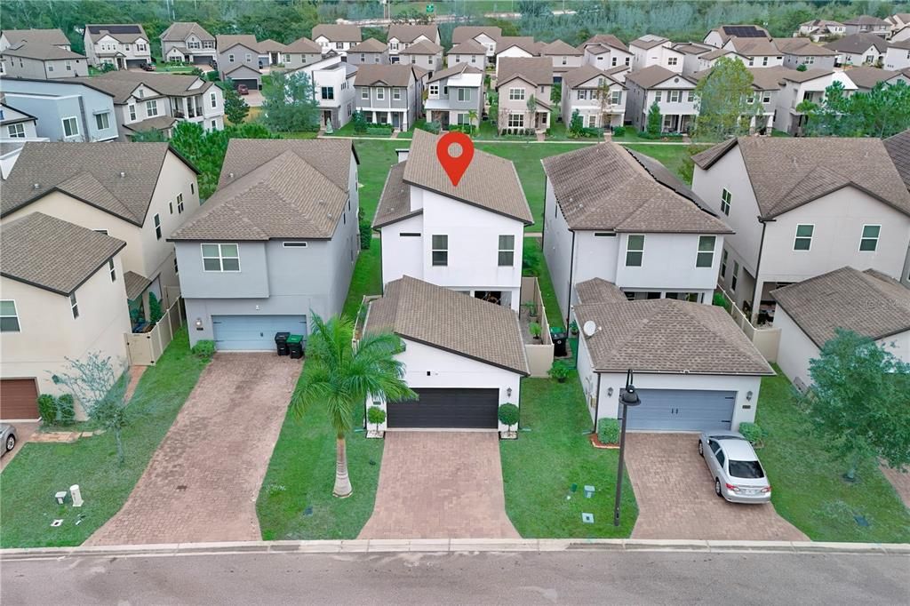 待售: $560,000 (3 贝兹, 2 浴室, 2089 平方英尺)