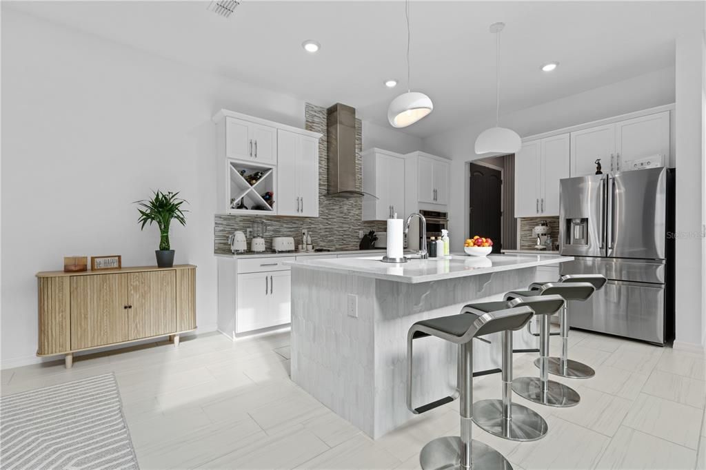 待售: $560,000 (3 贝兹, 2 浴室, 2089 平方英尺)