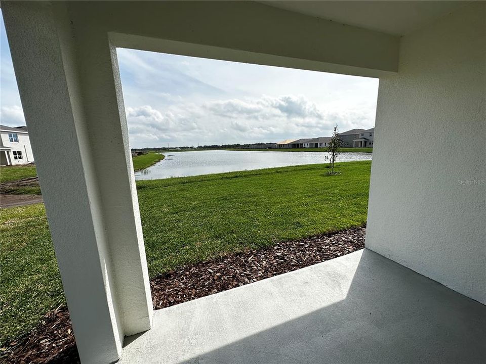 For Rent: $2,900 (4 beds, 2 baths, 1828 Square Feet)