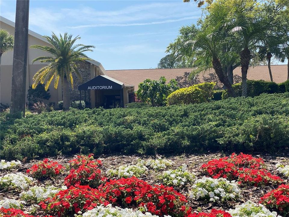 待售: $297,500 (2 贝兹, 2 浴室, 1178 平方英尺)