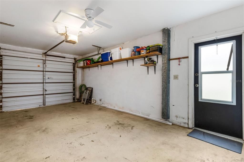 待售: $297,500 (2 贝兹, 2 浴室, 1178 平方英尺)