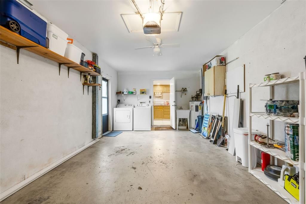 待售: $297,500 (2 贝兹, 2 浴室, 1178 平方英尺)