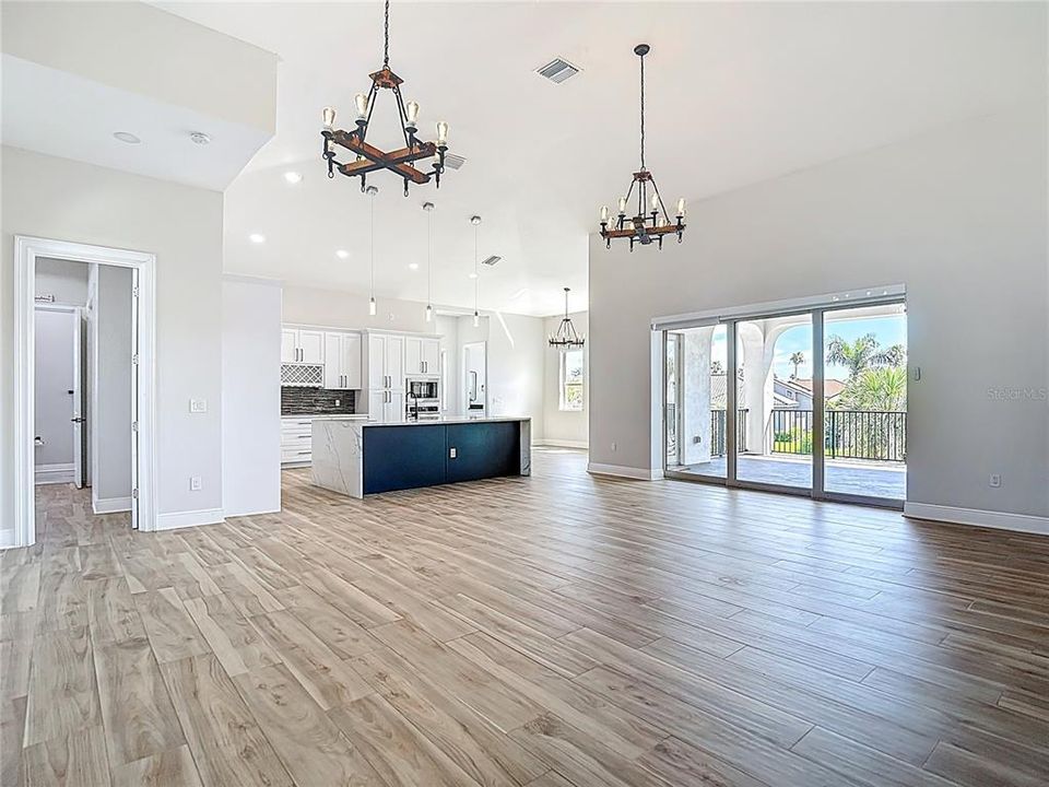 For Rent: $6,500 (4 beds, 3 baths, 4967 Square Feet)