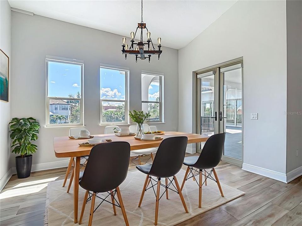 For Rent: $6,500 (4 beds, 3 baths, 4967 Square Feet)