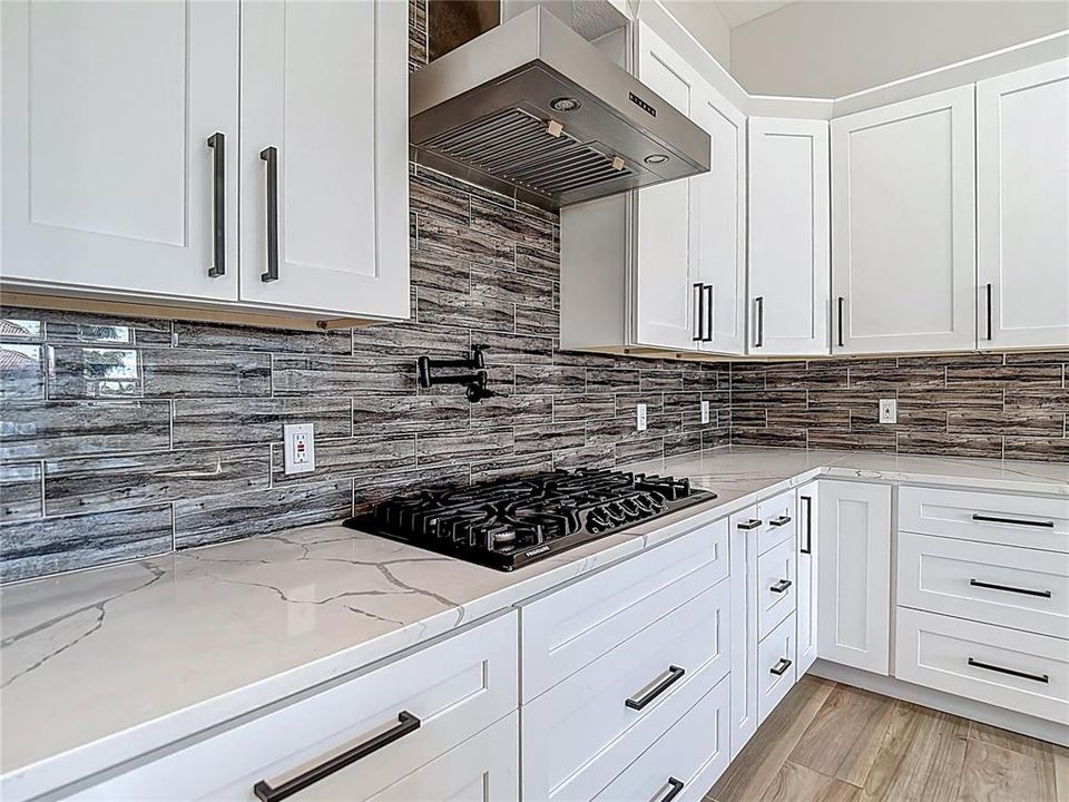 For Rent: $6,500 (4 beds, 3 baths, 4967 Square Feet)