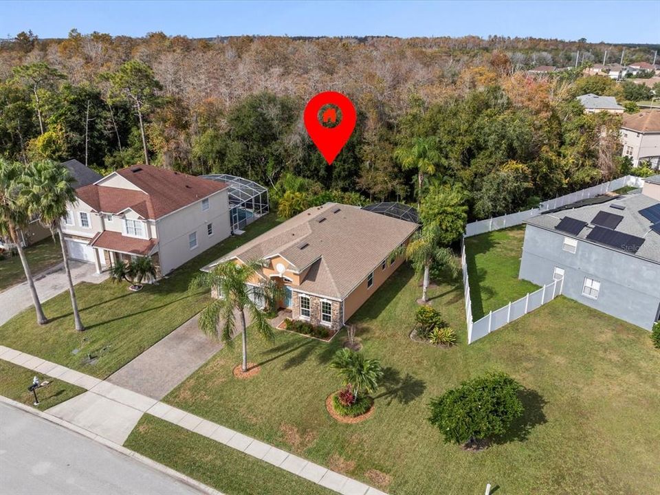 En Venta: $365,000 (4 camas, 2 baños, 1952 Pies cuadrados)