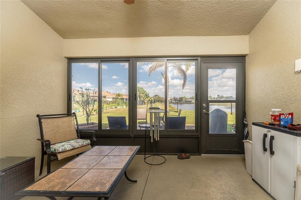 For Sale: $320,000 (4 beds, 2 baths, 1829 Square Feet)