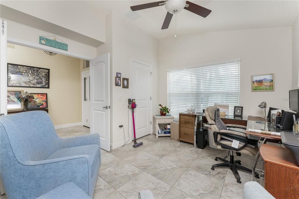 For Sale: $320,000 (4 beds, 2 baths, 1829 Square Feet)