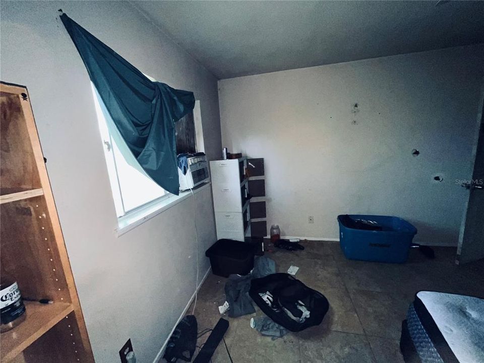 For Sale: $279,999 (3 beds, 2 baths, 1228 Square Feet)