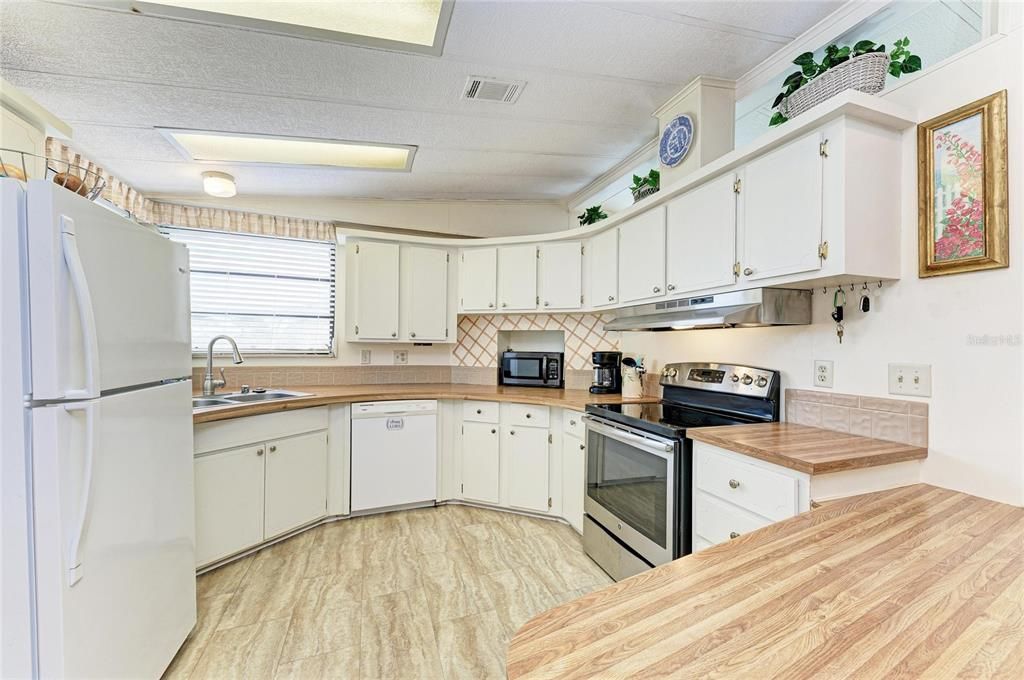 En Venta: $239,900 (2 camas, 2 baños, 1056 Pies cuadrados)