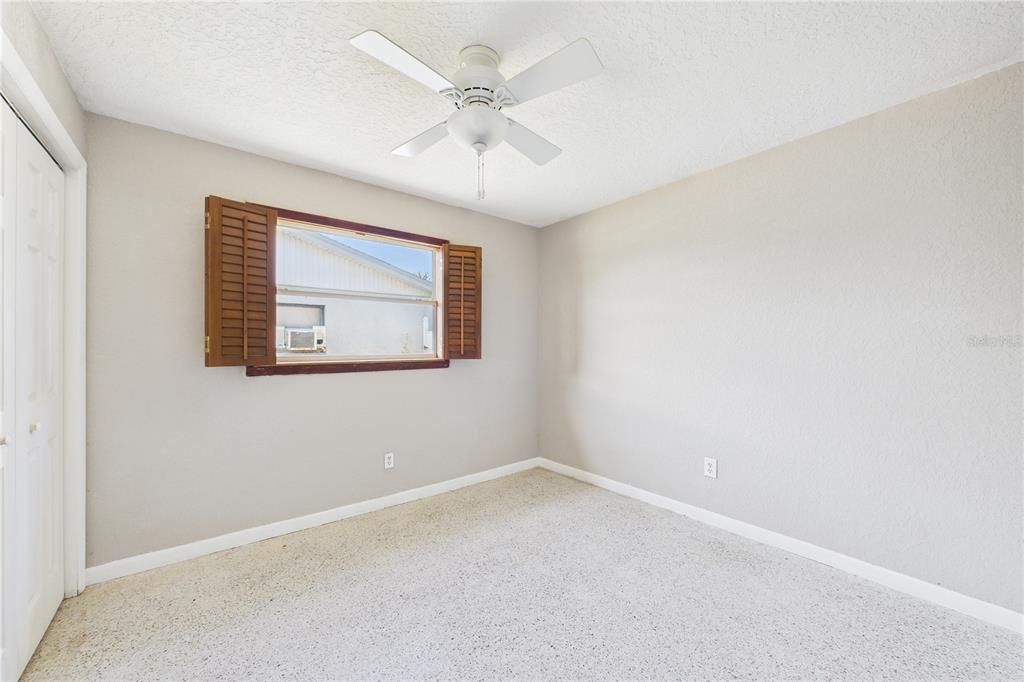 待售: $649,000 (4 贝兹, 2 浴室, 1629 平方英尺)