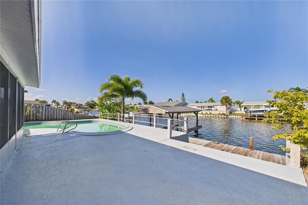 待售: $649,000 (4 贝兹, 2 浴室, 1629 平方英尺)