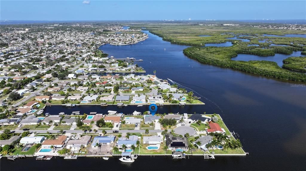 待售: $649,000 (4 贝兹, 2 浴室, 1629 平方英尺)