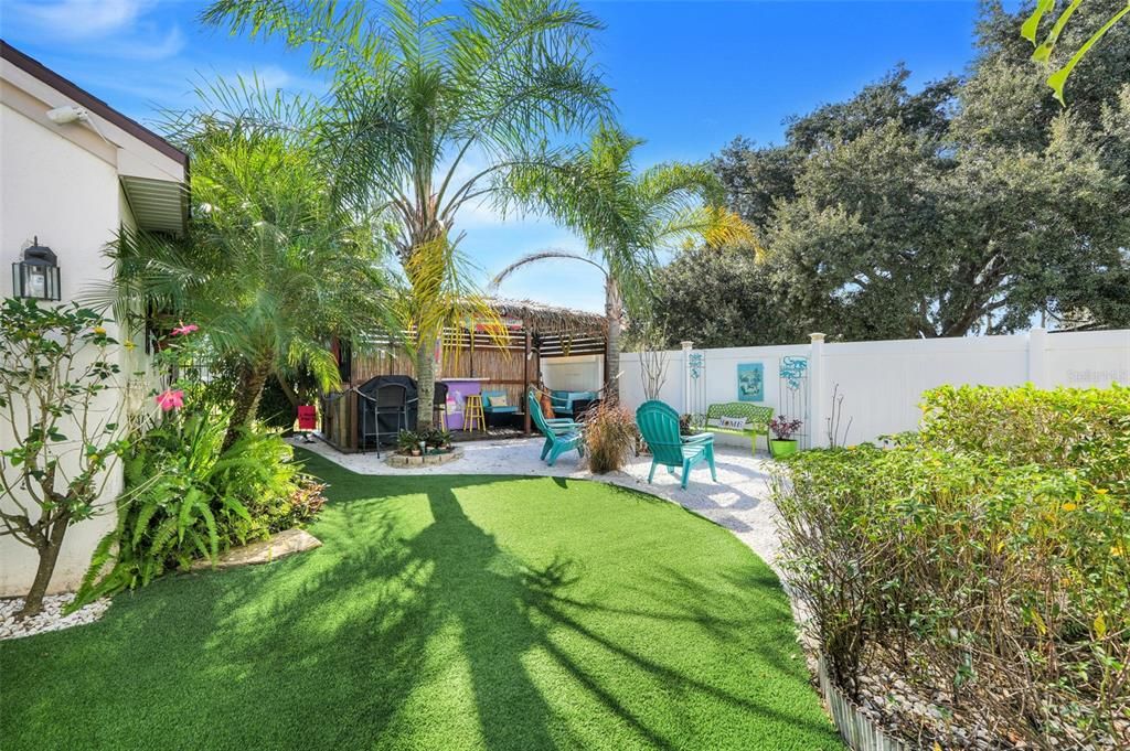 待售: $375,000 (3 贝兹, 2 浴室, 2028 平方英尺)