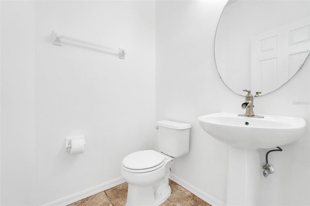 待售: $375,000 (3 贝兹, 2 浴室, 2028 平方英尺)