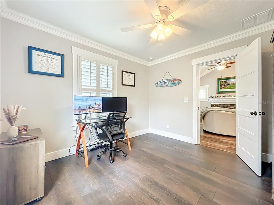 For Sale: $685,000 (4 beds, 2 baths, 1958 Square Feet)