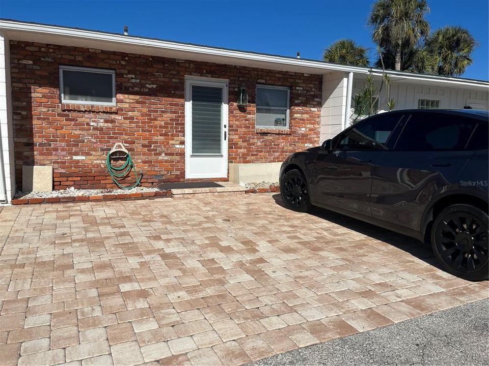 На продажу: $259,000 (1 спален, 1 ванн, 630 Квадратных фут)