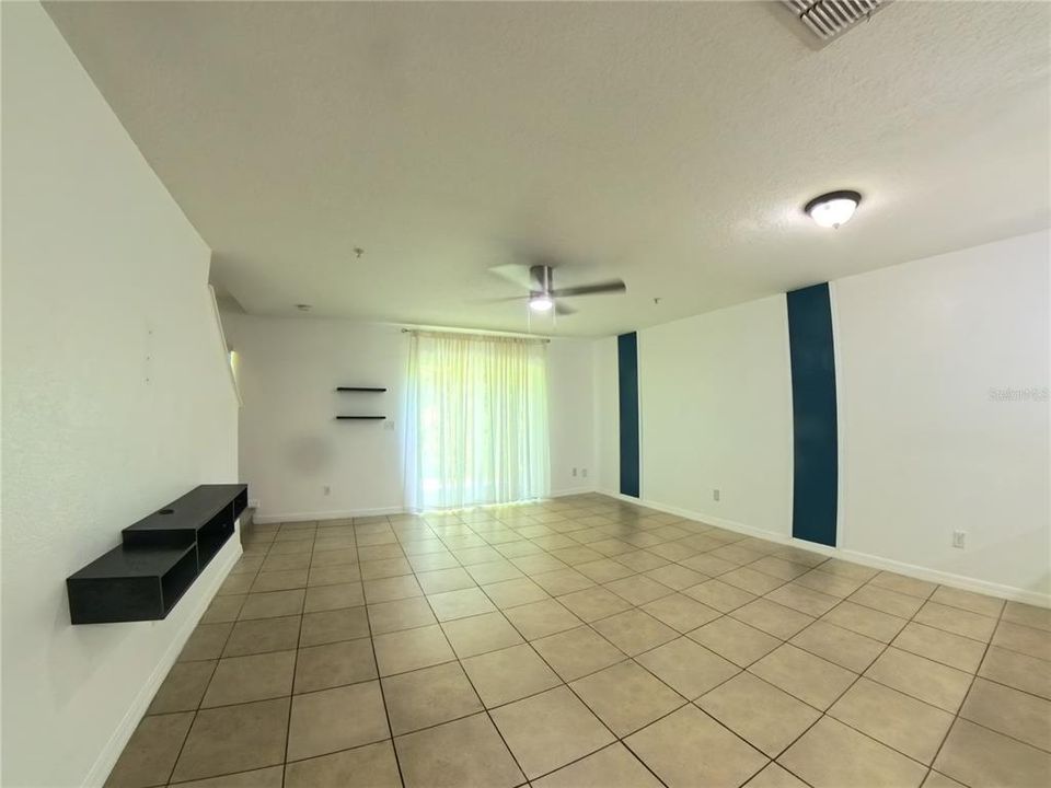 На продажу: $299,900 (3 спален, 2 ванн, 1495 Квадратных фут)