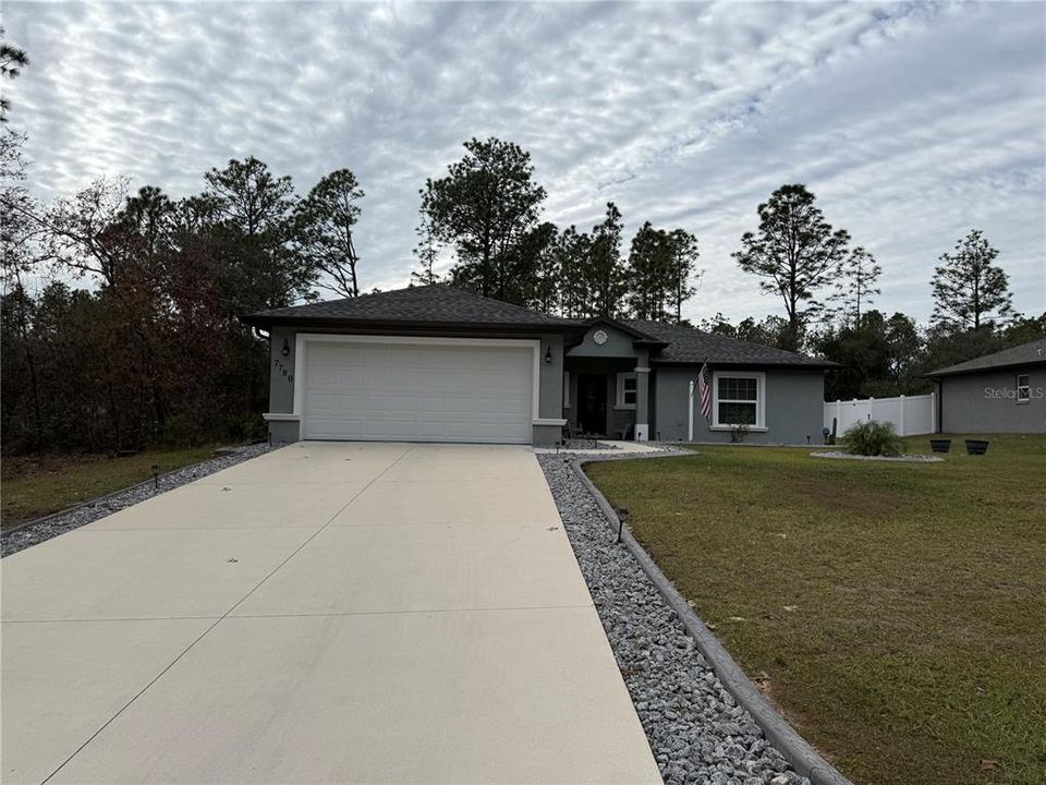 На продажу: $285,000 (3 спален, 2 ванн, 1453 Квадратных фут)