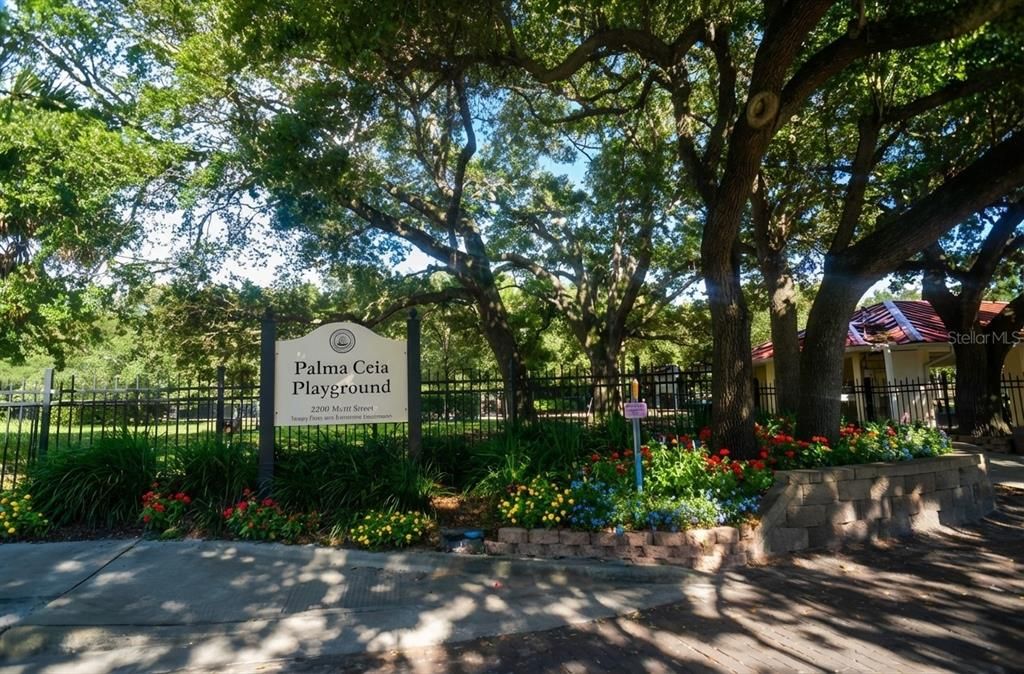 For Rent: $2,650 (2 beds, 1 baths, 1070 Square Feet)