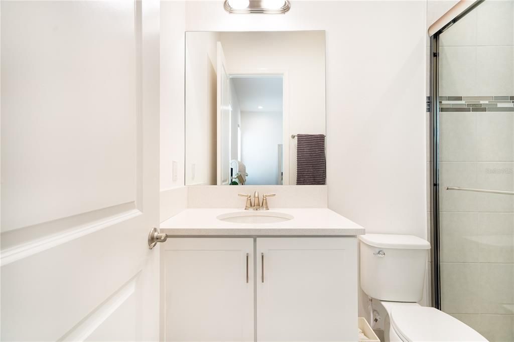 В аренду: $6,150 (5 спален, 5 ванн, 4501 Квадратных фут)