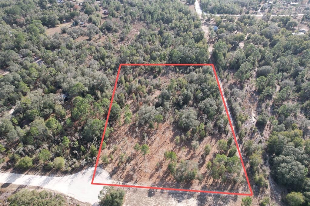 待售: $82,000 (5.04 acres)