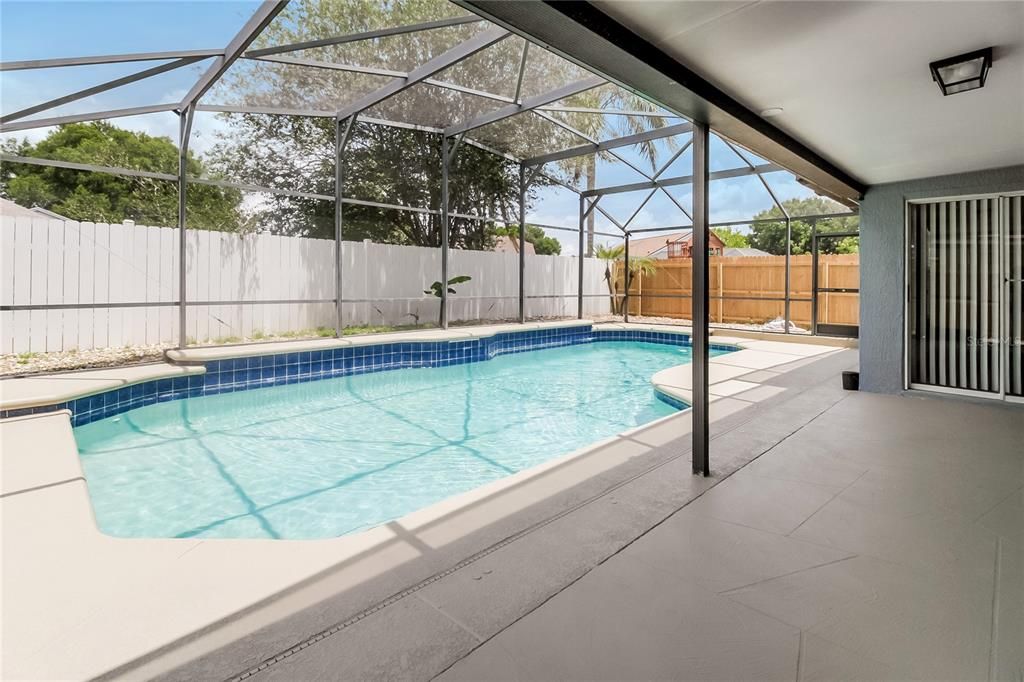 For Rent: $2,295 (3 beds, 2 baths, 1363 Square Feet)