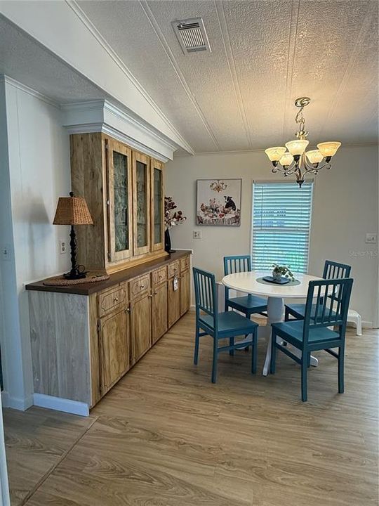 En Venta: $229,900 (2 camas, 2 baños, 1080 Pies cuadrados)