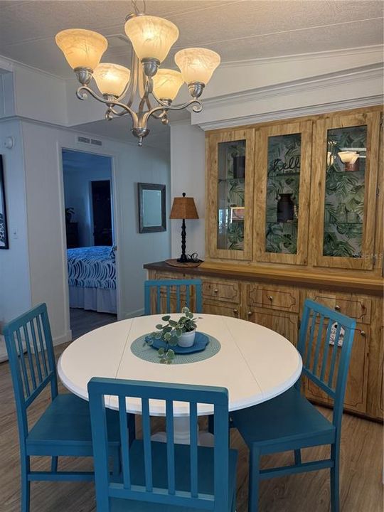 En Venta: $229,900 (2 camas, 2 baños, 1080 Pies cuadrados)