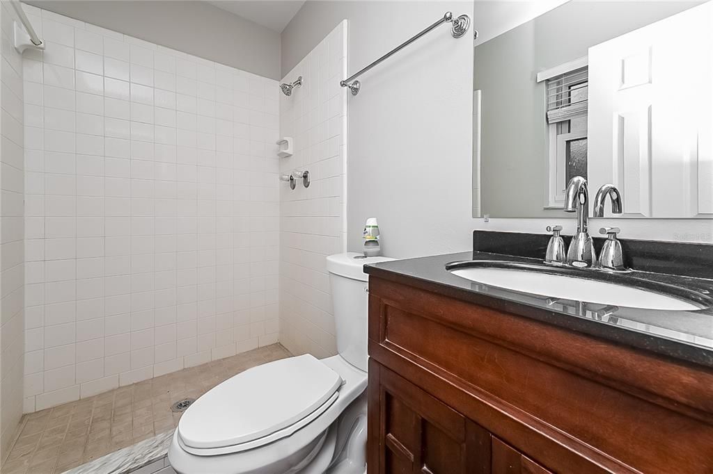 En Renta: $1,995 (3 camas, 2 baños, 1922 Pies cuadrados)