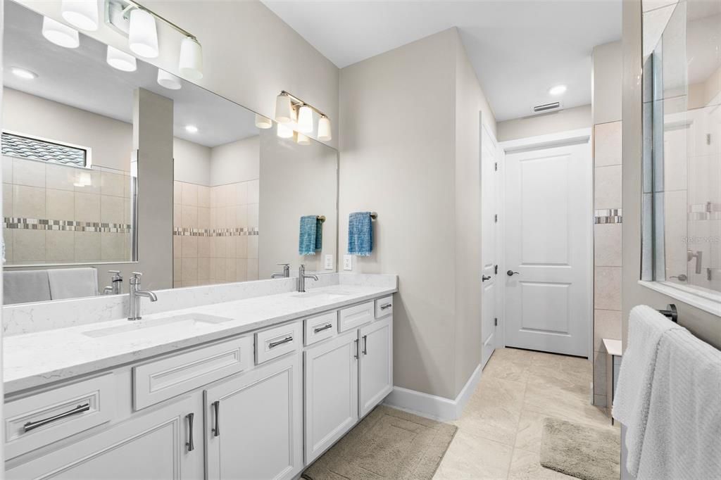 For Sale: $625,000 (2 beds, 2 baths, 1930 Square Feet)